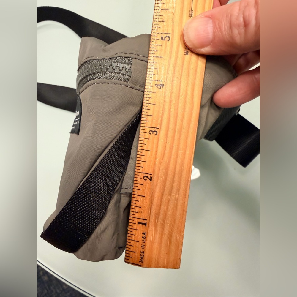 Lululemon Athletica Taupe Belt Bag - Picture 8 of 9